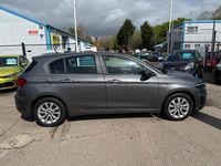 Begagnad Fiat Tipo Easy Plus 120 HK (88 kW) 2017 Grå Halvkombi
