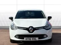 Used Renault Clio Dynamique 90 HP (66 kW) 2016 White Hatchback