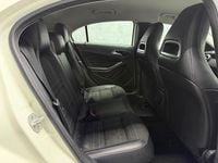 Used Mercedes A180 2014 White Hatchback