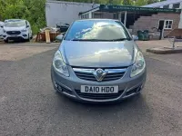 Usado Vauxhall Corsa 100 HP (73 kW) 2010 Preto Citadino