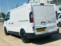 Used Nissan Primastar Acenta 110 HP (80 kW) 2023 White MPV