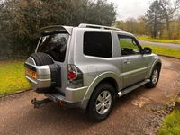 used Mitsubishi Shogun 3.2 DI-DC Equippe Van Auto