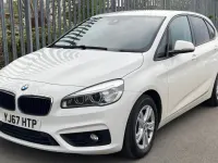 Begagnad BMW 218 2017 Vit Kombi