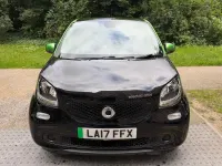 Used Smart ForFour Electric Drive Premium 60 kW (82 HP) 2017 Black Hatchback
