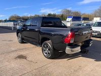 Used Toyota HiLux 150 HP (110 kW) 2023 Black Pickup