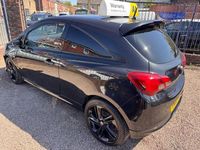 Second-hand Vauxhall Corsa Edition 70 CP (51 kW) 2015 Negru Hatchback