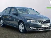 Usado Skoda Octavia SE 140 HP (102 kW) 2015 Cinzento Citadino