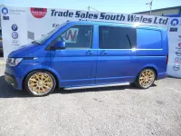 Begagnad VW Transporter Highline 2021 Blå Van
