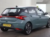 Used Hyundai i20 SE 101 HP (74 kW) 2023 Green Hatchback