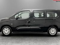 Used Vauxhall Combo Design Edition 100 kW (136 HP) 2026 MPV