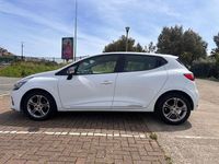 Used Renault Clio IV Dynamique 90 HP (66 kW) 2015 White Hatchback
