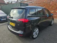 Używany Vauxhall Zafira SRi 2014 Czarny Minivan