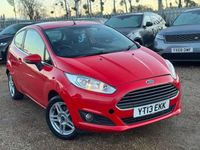 Used Ford Fiesta Zetec 82 HP (60 kW) 2013 Red Hatchback