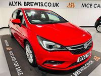 Used Vauxhall Astra SRi 150 HP (110 kW) 2016 Red Hatchback