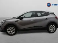Used Renault Captur Iconic 91 HP (66 kW) 2022 Grey SUV