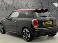 Używany Mini John Cooper Works Hatch 228 KM (167 kW) 2017 Czarny Hatchback