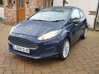 Used Ford Fiesta 95 HP (69 kW) 2015 Blue Van
