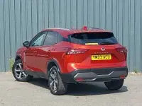 Used Nissan Qashqai N-Connecta 140 HP (102 kW) 2023 Red SUV