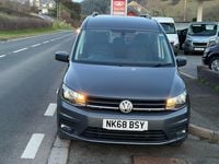 Usado VW Caddy Maxi Life Life 102 HP (75 kW) 2018 Cinzento Monovolume