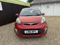 Used Kia Picanto 68 HP (50 kW) 2011 Red Hatchback