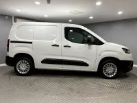 Used Toyota Proace 120 HP (88 kW) 2023 White MPV