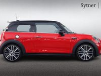 Used Mini Cooper S Exclusive 176 HP (129 kW) 2022 Red Hatchback