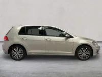 Used VW Golf VII SE 123 HP (90 kW) 2017 Silver Hatchback
