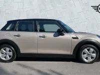 Used Mini Cooper Classic 134 HP (98 kW) 2022 Grey Hatchback