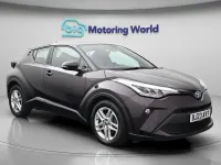 Used Toyota C-HR 122 HP (89 kW) 2023 Purple SUV