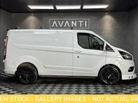 Used Ford Transit Custom Limited 130 HP (95 kW) 2021 White Van