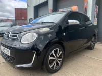 Używany Citroën C1 Flair 82 KM (60 kW) 2015 Czarny Hatchback