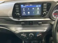 Used Hyundai i20 100 HP (73 kW) 2021 Black Hatchback