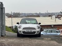 Begagnad Mini Cooper Hatch 122 HK (89 kW) 2011 Silver Halvkombi