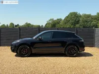 Used Porsche Macan 380 HP (279 kW) 2021 Black SUV