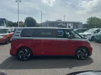 Usado VW ID. Buzz GTX 250 kW (340 HP) 2025 Prateado Monovolume