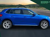 Used Skoda Kamiq SE L Executive 147 HP (108 kW) 2022 Race blue metallic SUV