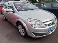 Used Vauxhall Astra Active 140 HP (102 kW) 2010 Silver Hatchback