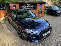 Usado Audi A4 Black Edition 163 CV (119 kW) 2021 Azul Familiar