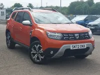 Used Dacia Duster Prestige 130 HP (95 kW) 2023 Orange SUV