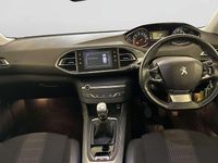 Used Peugeot 308 SW Allure 110 HP (80 kW) 2020 Estate