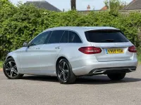 Używany Mercedes C220 Premium Plus 194 KM (142 kW) 2018 Srebrny Kombi