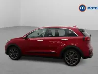 Used Kia Niro 141 HP (103 kW) 2021 Red SUV