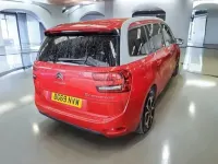 Used Citroën C4 SpaceTourer Feel 130 HP (95 kW) 2019 Red MPV