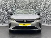 Usado Vauxhall Corsa Edition 75 HP (55 kW) 2022 Prateado Citadino