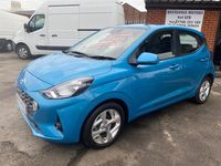 Used Hyundai i10 SE 84 HP (61 kW) 2020 Turquoise Hatchback