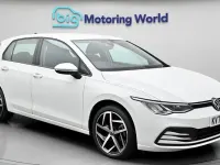 Used VW Golf VIII Life 110 HP (80 kW) 2023 White Hatchback
