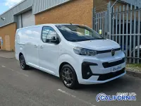 Used Citroën Dispatch 120 HP (88 kW) 2024 White MPV