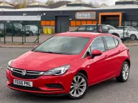 Used Vauxhall Astra 105 HP (77 kW) 2017 Red Hatchback