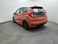 Used Honda Jazz Sport 130 HP (95 kW) 2018 Sunset orange Hatchback