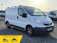 Second-hand Vauxhall Vivaro 115 CP (84 kW) 2010 Alb Monovolum